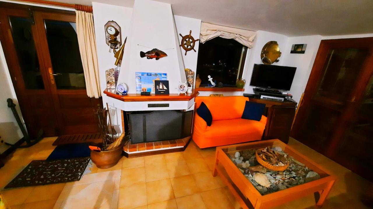 Bella Vista Apartment Кала Гононе Екстериор снимка